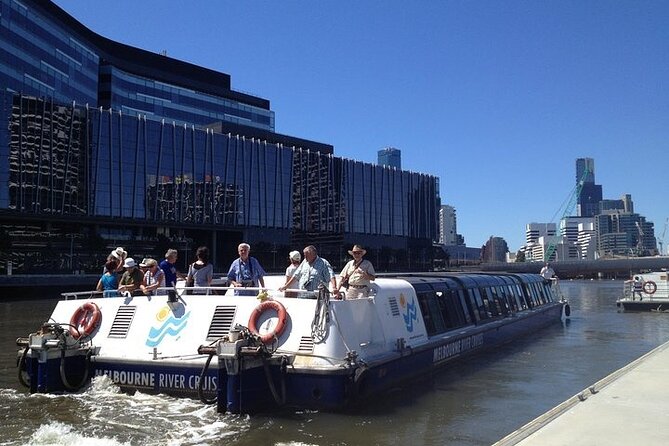 Melbourne: City and Williamstown Ferry Cruise - Port Phillip Bay and Melbourne from the water