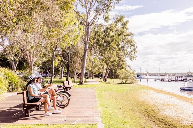 Noosa Sightseeing Adventure - Ferry Cruise, Ride and Kayak - Noosaville to Lake Weyba by bike