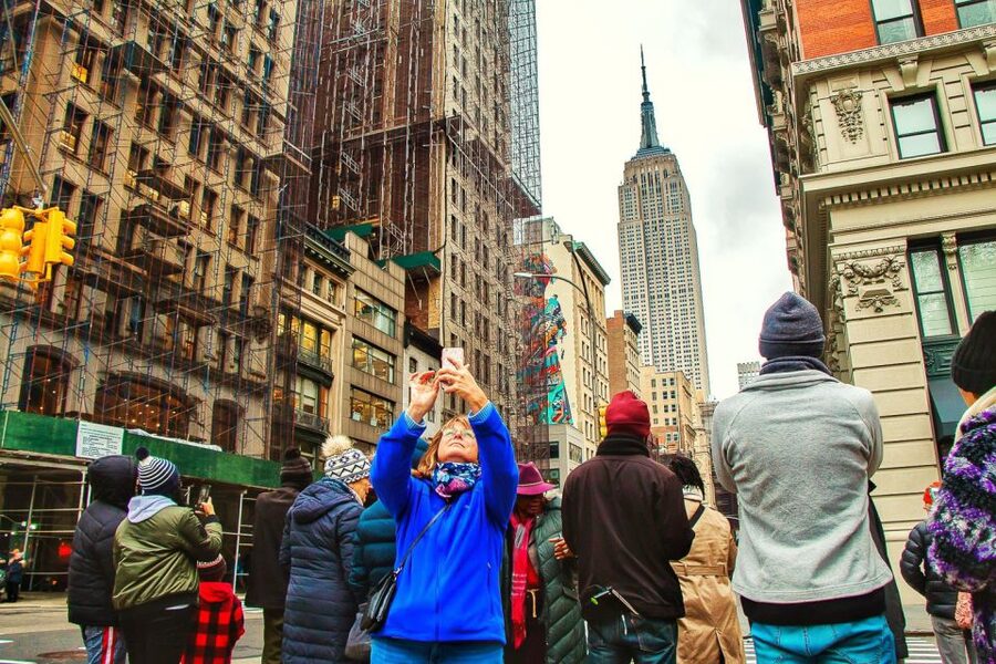 NYC: Guided Bus and Walking Tour with Staten Island Ferry - Wall Street and the Financial District