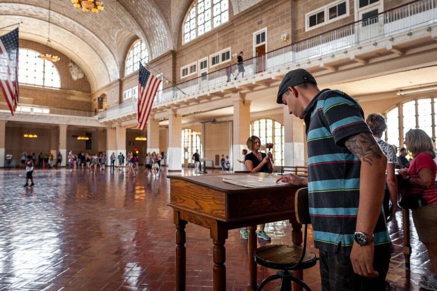 NYC: Statue of Liberty and Ellis Island Tour with Ferry - Practical advice for a smoother visit