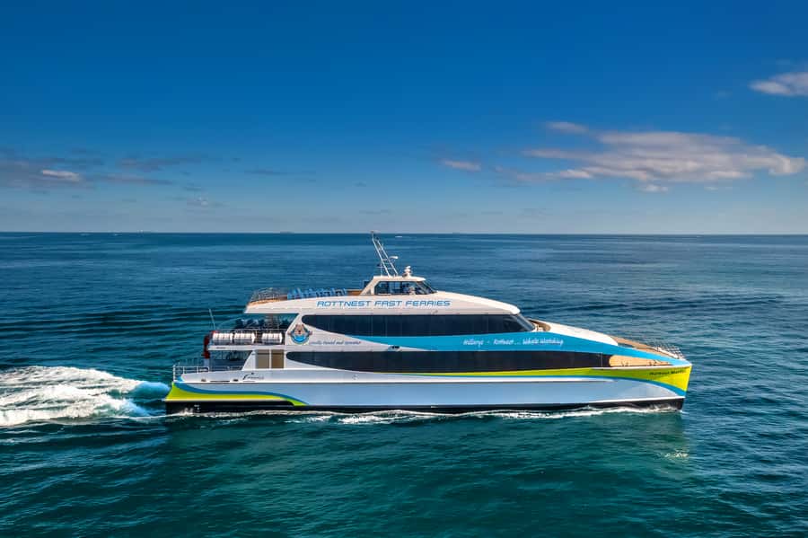 Perth: Rottnest Island Ferry, Bike, Coffee & Lobster Roll - Beaches, bays, and the freedom to set your pace