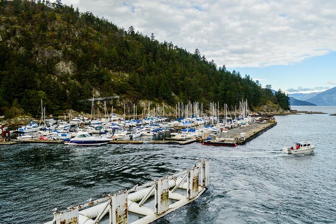 Photography, Hiking & Ferry to Bowen Island - The Horseshoe Bay ferry crossing