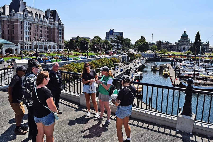 Pickle Pub Crawl: Ferry Rides and Appetizers - Songhees Park: a quieter waterfront pause