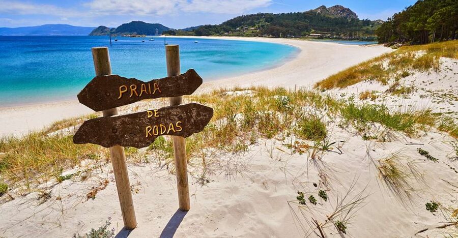 Portonovo: Ferry to Cies Islands & Rodas Beach - Leaving Portonovo for the Cíes Islands