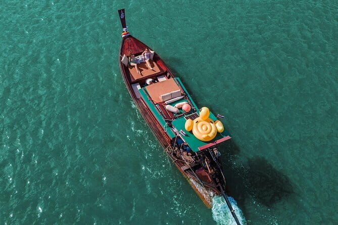 Premium Phi Phi Ferry: Island Tour & Lunch - Lunch on Phi Phi Don at About 1:00 PM