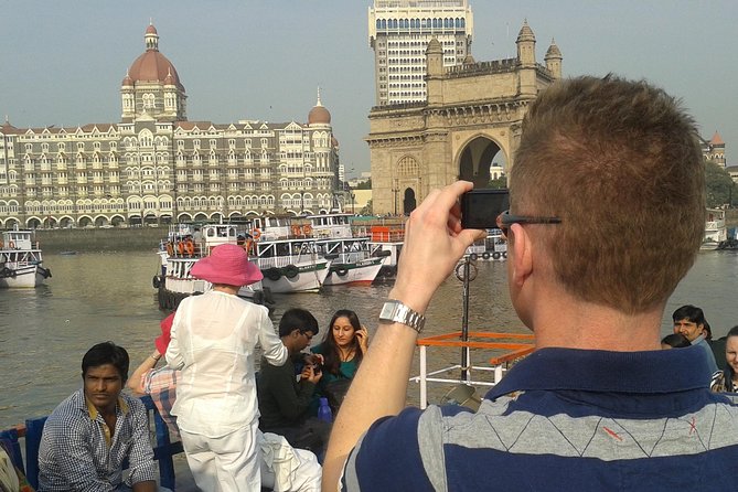 Private Full-Day Sightseeing Tour of Mumbai with Ferry ride - Town Hall and the architecture of South Mumbai
