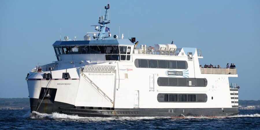 Quiberon: Ferry Ticket from/to Belle-Île-en-Mer, Sauzon - Key things to know before sailing