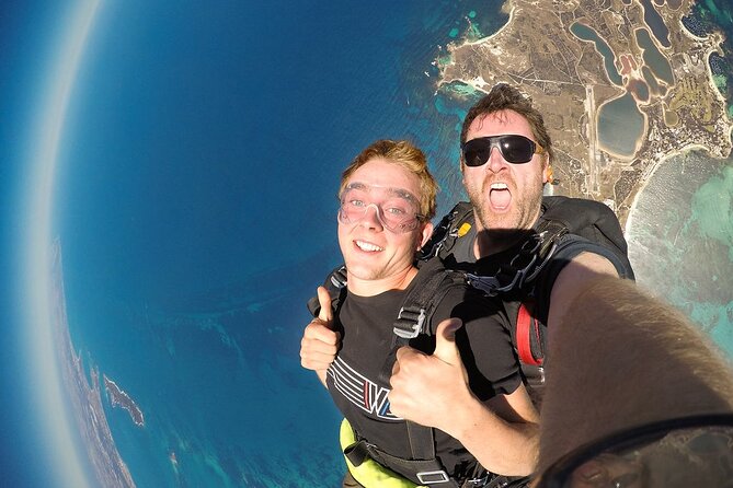 Rottnest Skydive + Perth Barrack St Ferry package - The flight to altitude over Rottnest