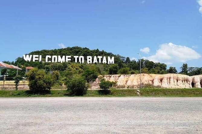SMALL GROUP: Batam day tour with Ferry, 1-hour Massage, and Lunch from Singapore - What the $266.31 price really buys you