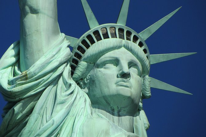 Statue of Liberty & Pre-Ferry Express Tour - Starting at Battery Park and Castle Clinton