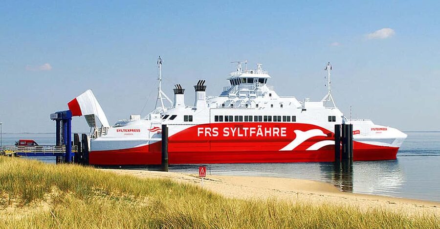 Sylt: Round-Trip or 1-Way Passenger Ferry to Rømø, Denmark - The 40-minute crossing through the Wadden Sea