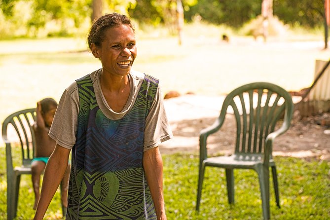 Tiwi Islands Cultural Experience from Darwin Including Ferry - Lunch beneath the trees