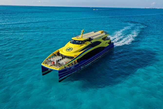 Ultramar Ferry, Regular round ticket, Playa del Carmen-Cozumel - Arriving in Cozumel and making the most of the crossing