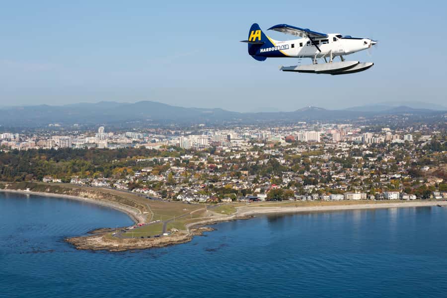 Vancouver: Victoria Seaplane Tour with Return Bus and Ferry - Sailing through Active Pass