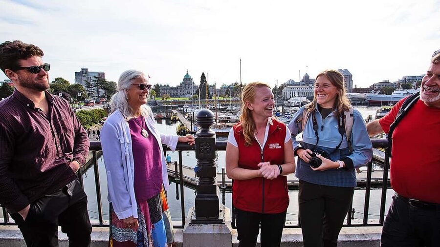 Victoria Bites and Sights Tour with Food, Drinks and Ferry - What the $62 Price Really Buys You