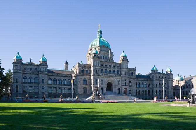 Victoria: Butchart, Mile 0, Harbor 1-Day Tour from Vancouver - The Gulf Islands ferry is more than a transfer