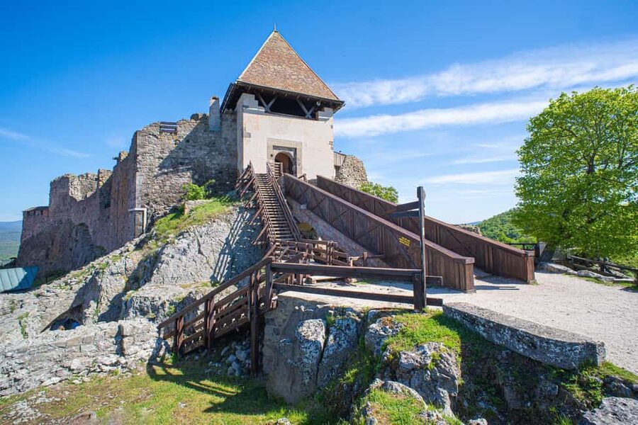Visegrád Hike & Castle Tour with Ferry from Budapest - Who will enjoy this day most