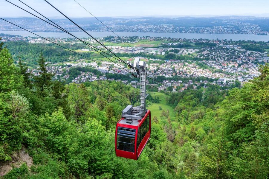 Zurich: City Highlights Tour by Bus, Cable Car, and Ferry - Zurich’s Old Town, churches, and main streets